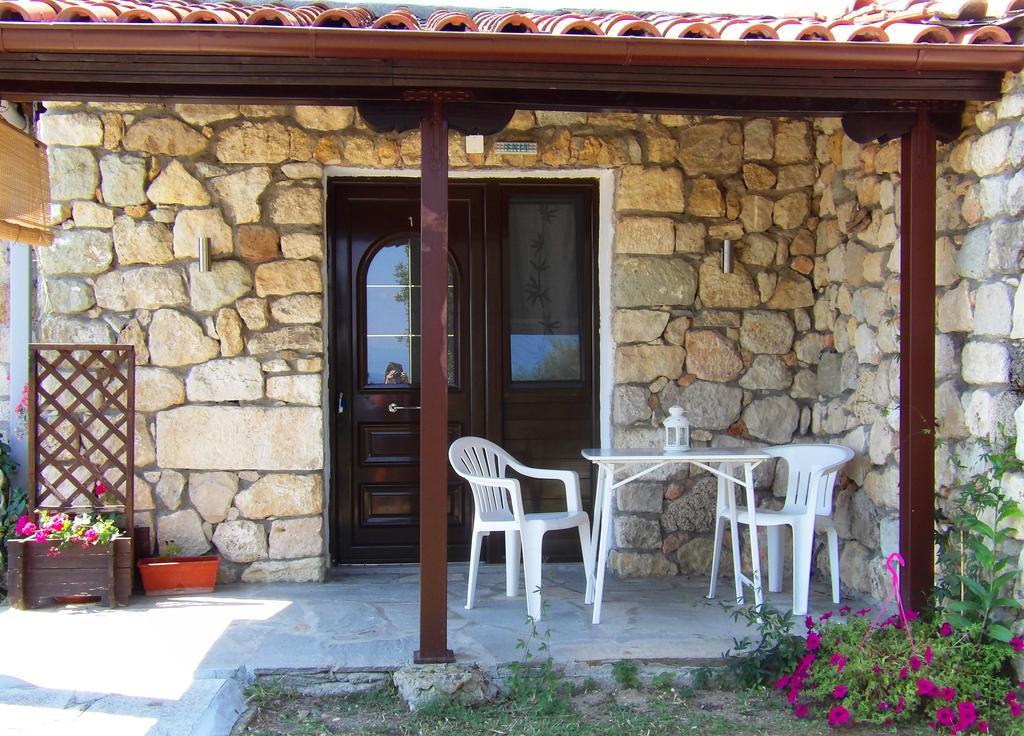 Peristeridi Apartments Polychrono Exterior photo
